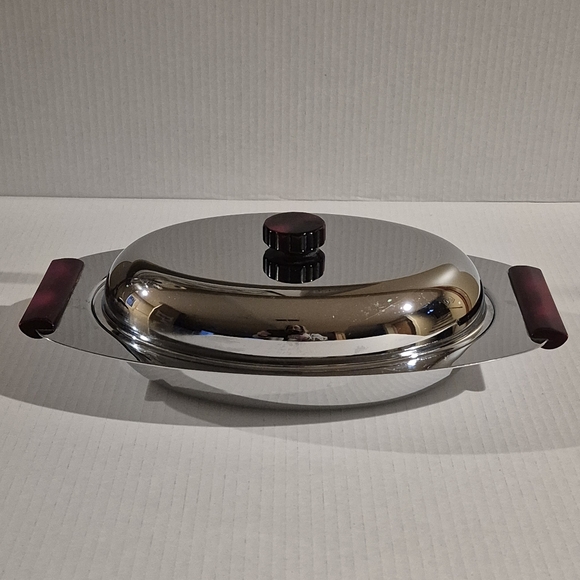 GOURMATES GLO-HILL Vintage Chrome Lidded Serving Dish with Glass Divided Insert - Picture 2 of 14